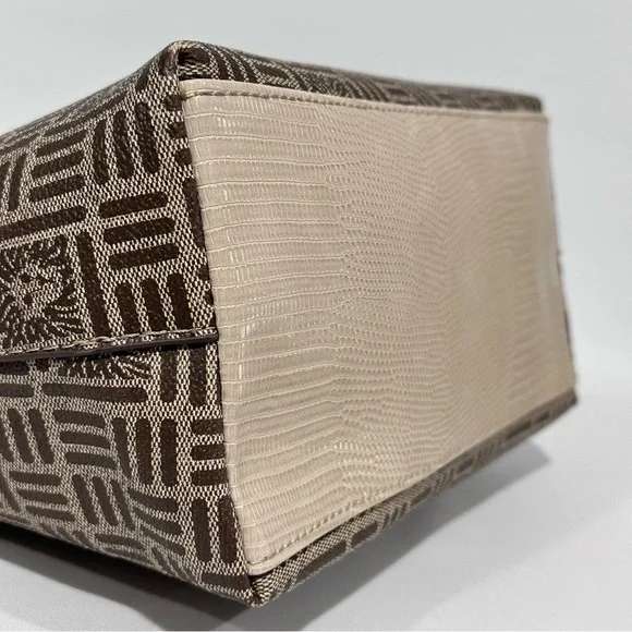 Anne Klein Lion Logo Crossbody Tote Bag - Picture 7 of 16